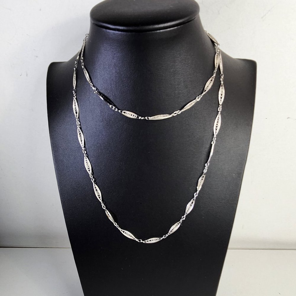 Vintage AVON Silver Filigree Link Necklace with Lobster Clasp Closure